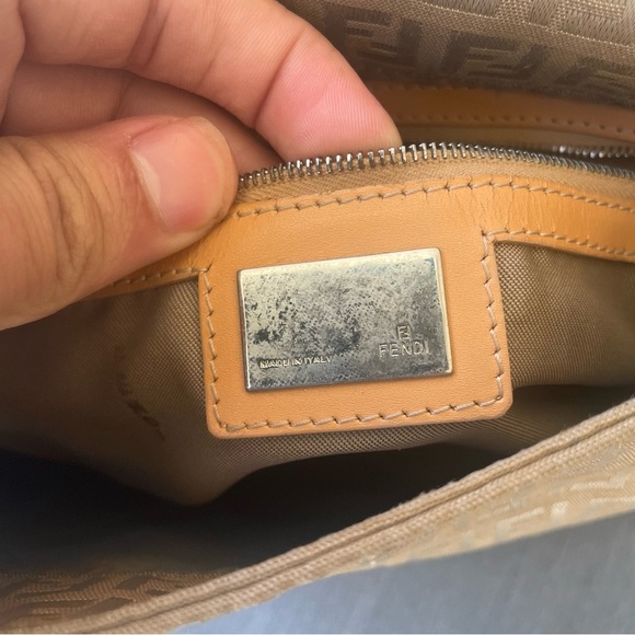 Fendi Mamma Baguette Fendi Zucca bag Tan flap bag purse nude bag - Picture 11 of 15